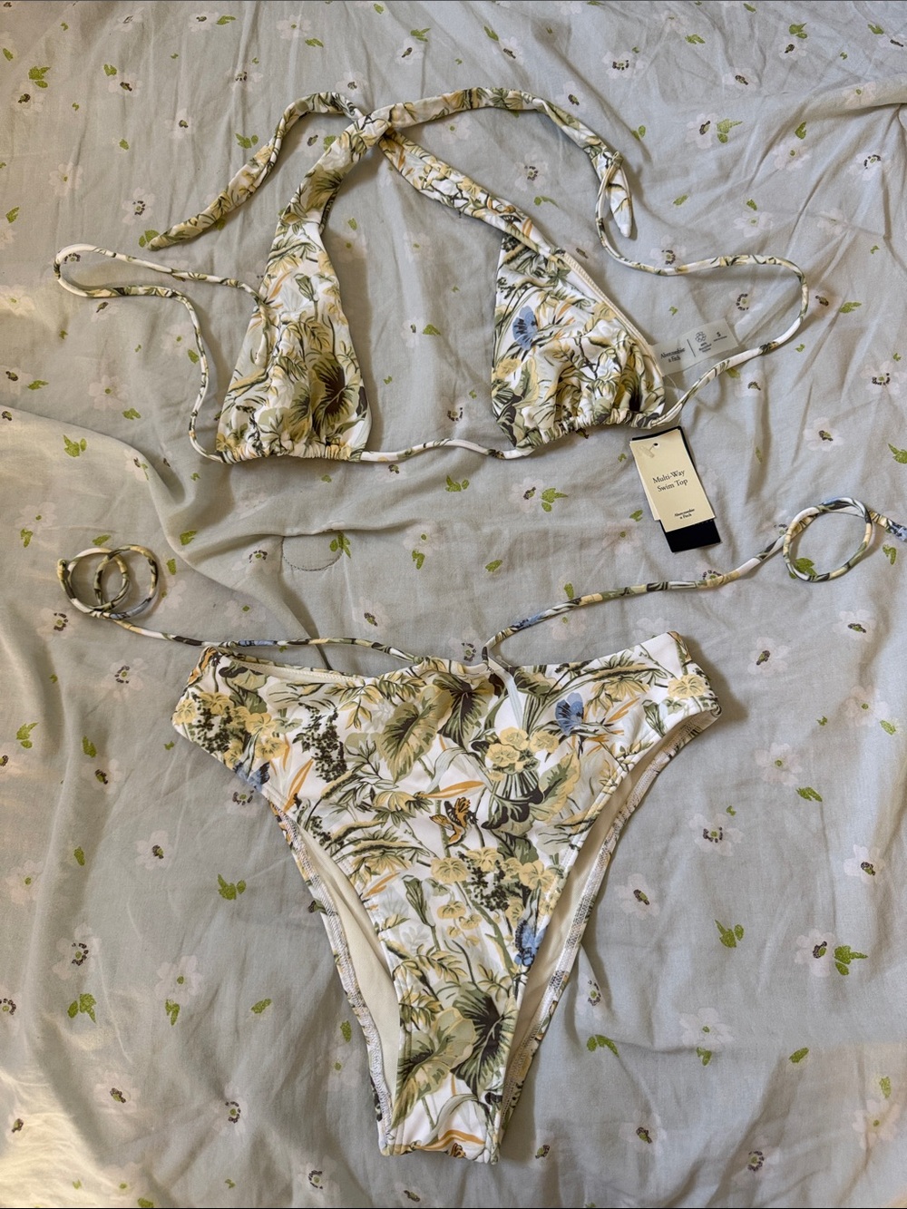 Abercrombie and Fitch NWT floral bikini